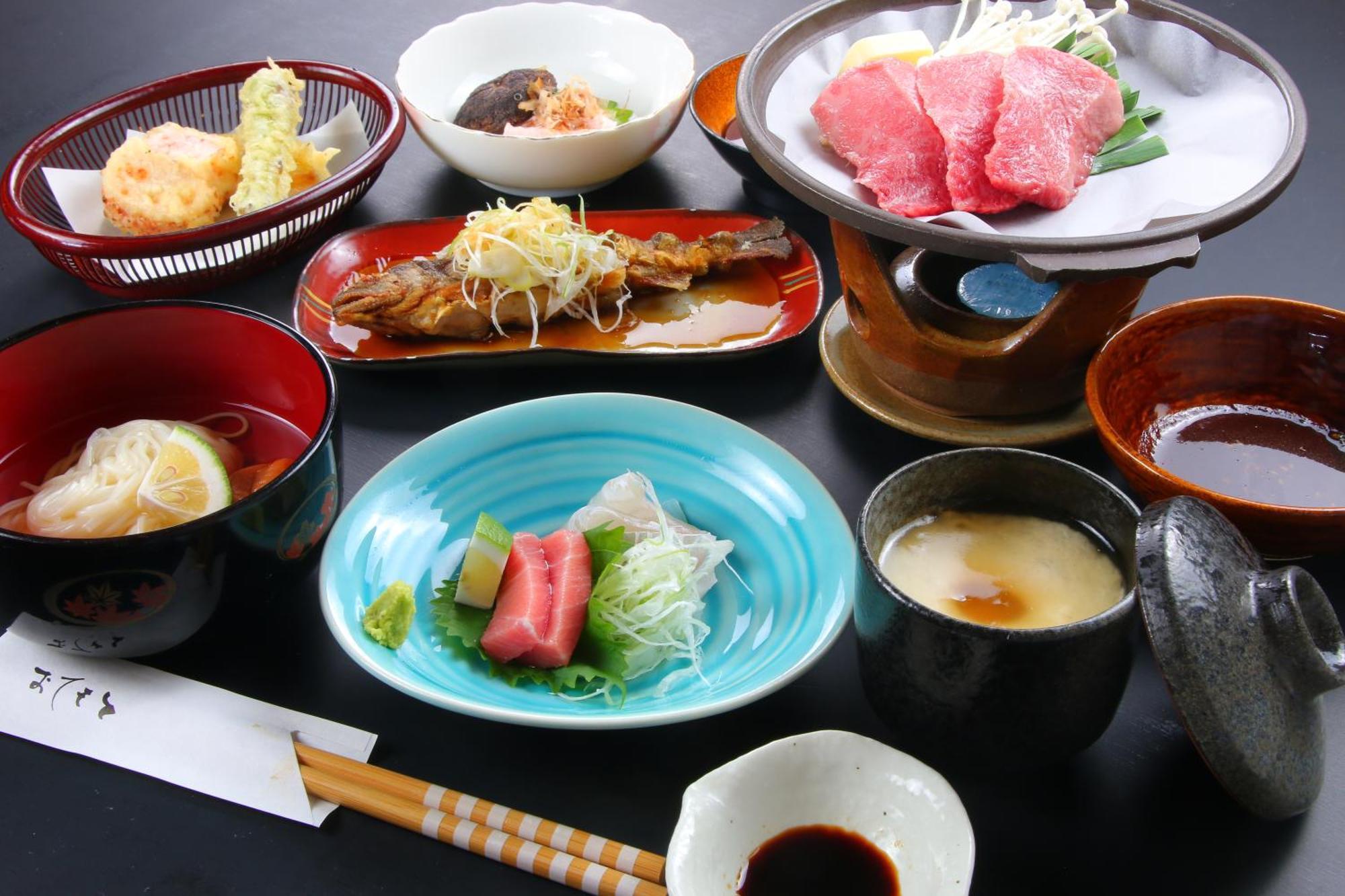 Ryokan Maruya Yufu Eksteriør billede