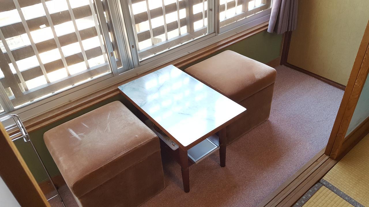 Ryokan Maruya Yufu Eksteriør billede