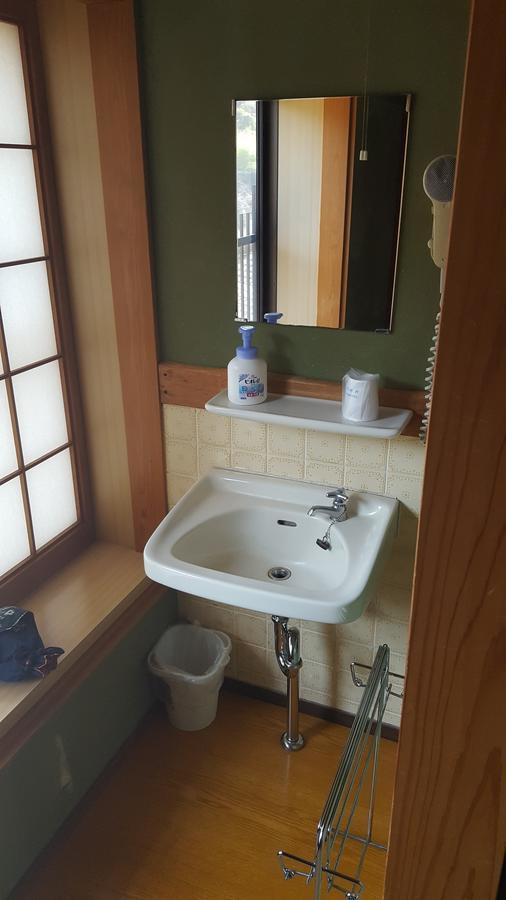 Ryokan Maruya Yufu Eksteriør billede